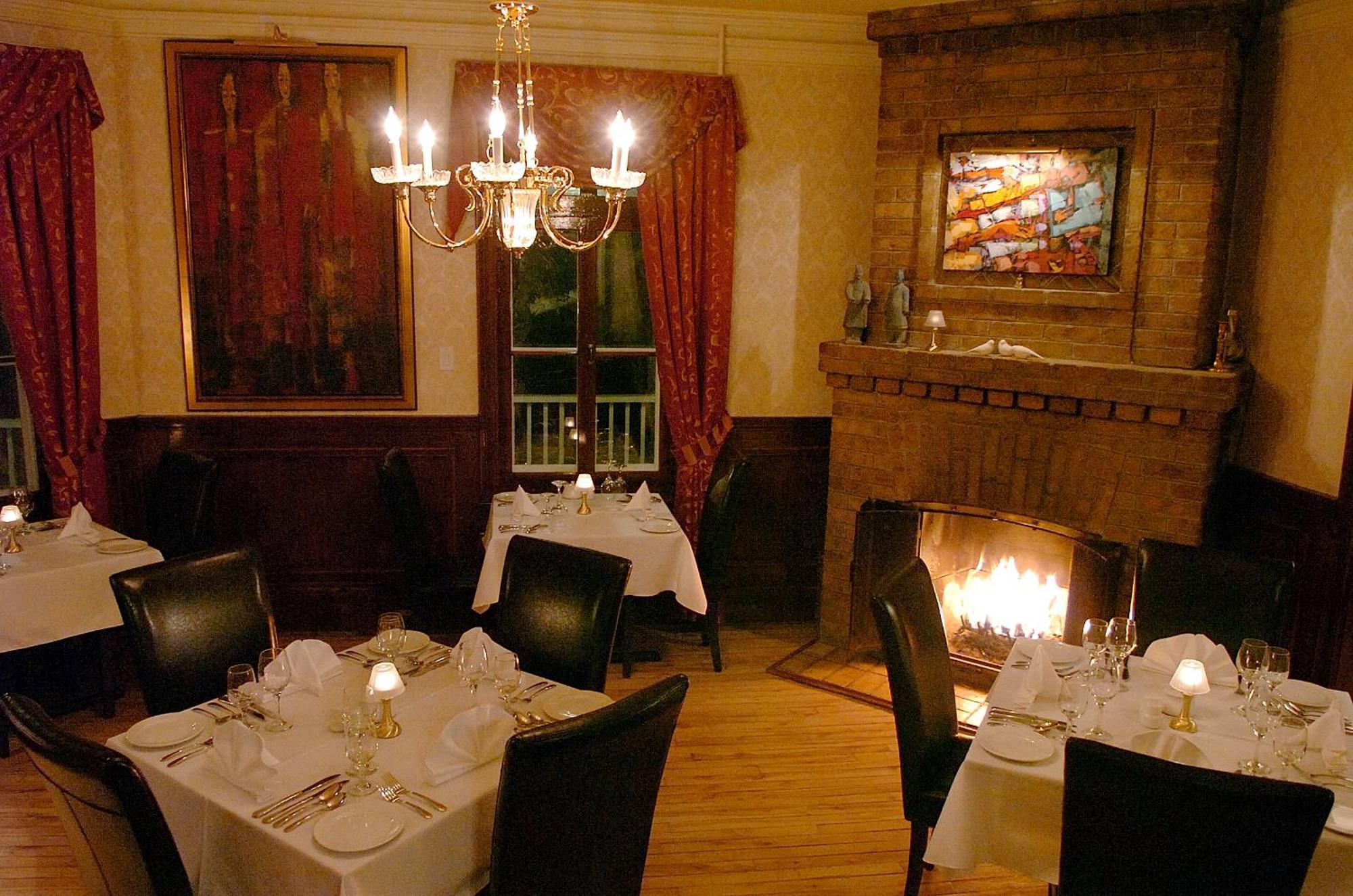 Chez Truchon Bistro-Auberge La Malbaie Exterior foto